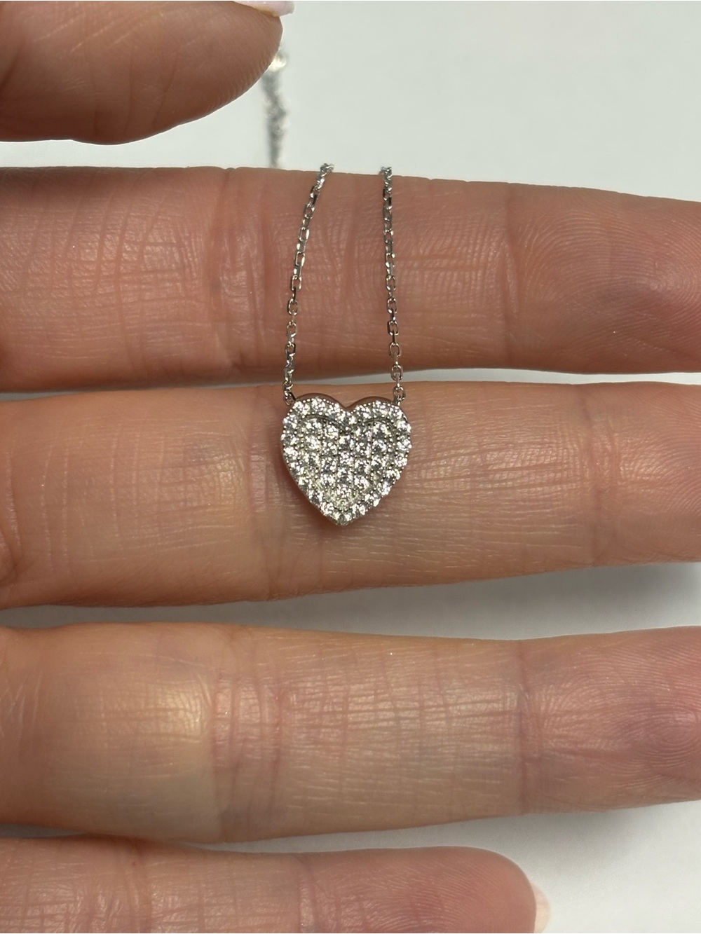 Suzy Levian Sterling Silver White CZ Heart Pendant Necklace NWT